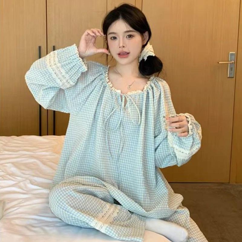 Women's Polka Dot Cloud Cotton Pajama Set - Sweet Korean Style with Large Lapel, Long Sleeves, and Pants for Spring, Autumn, and Winter.