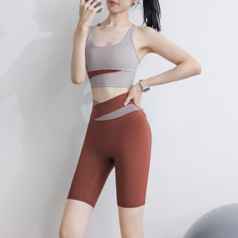Women Slim Yoga Sports Suit Fashion Tank Top and Sports Shorts Tracksuit Casual Gym Running Sports Bra Vest Shorts Athletic Set