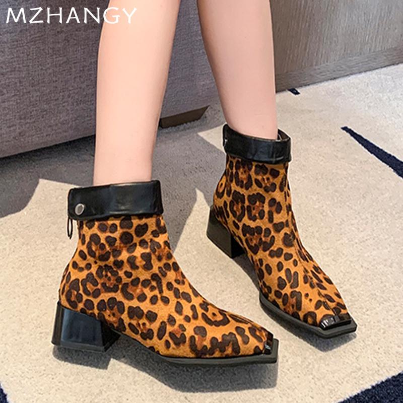 Mode Damen Leopard Wildleder Stiefeletten Eckige Zehenpartie Mittelhohe Absätze Schuhe Frau 2025 Trend Mode Winter Neu Schnee Motorradstiefel Mujer Botas