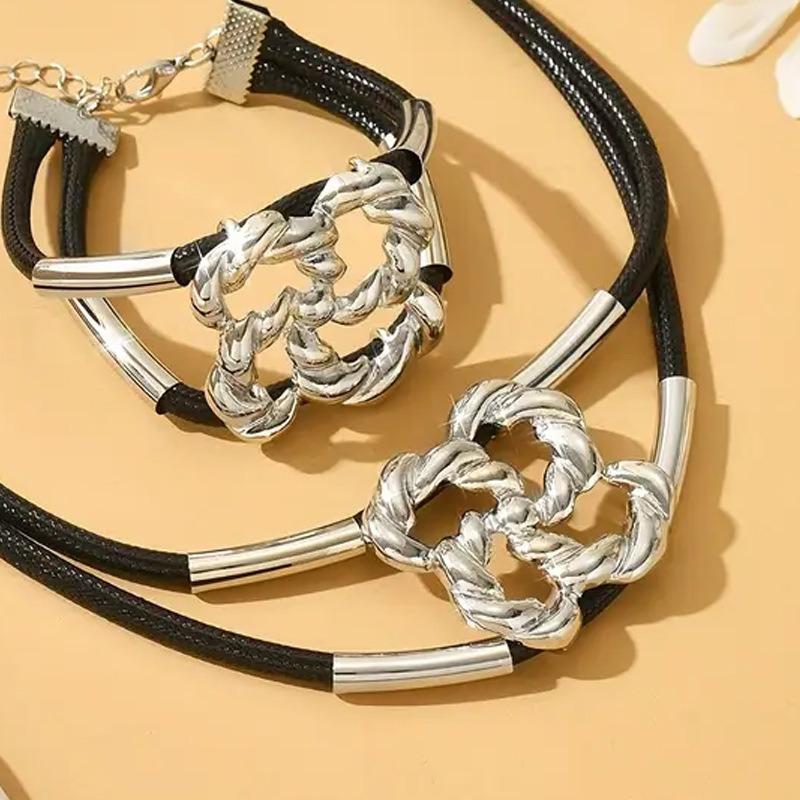 Fashion High-end Jewelry Set Necklace And Bracelet For Ladies