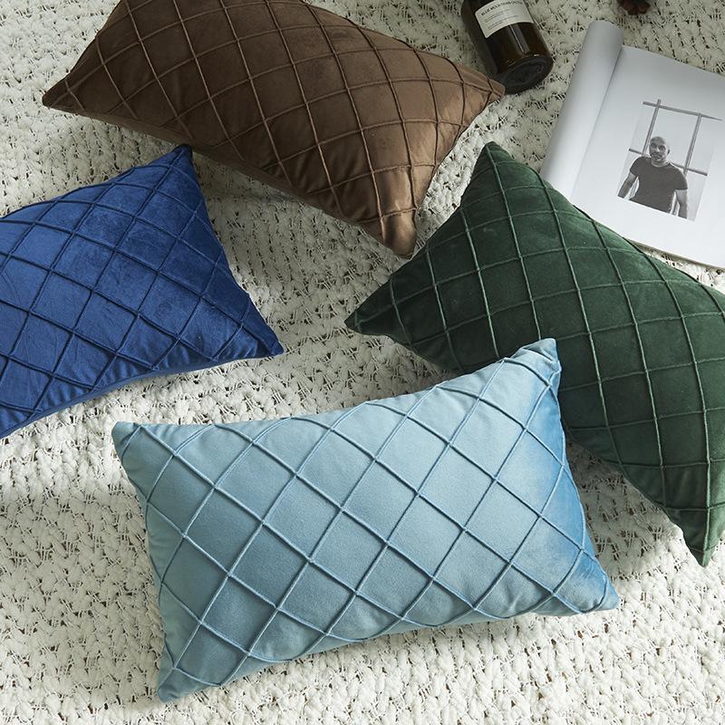 Dutch Velvet Handmade Plaid Lumbar Pillow Sofa Cushion with Core