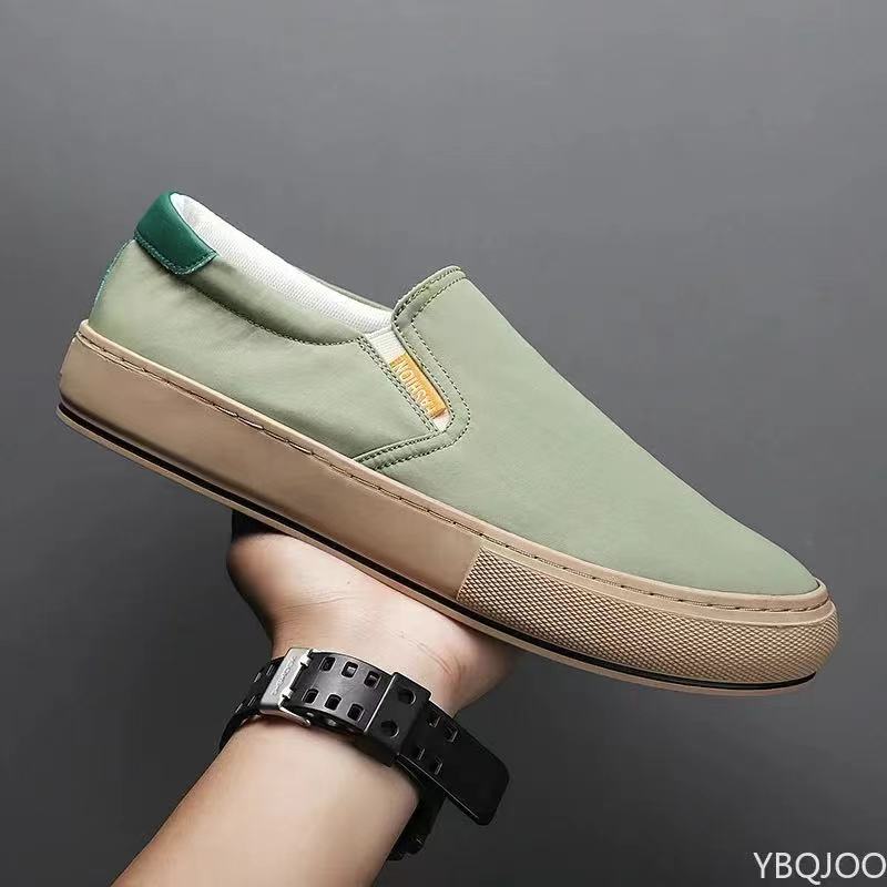 Men Canvas Shoes Comfortable Breathable Skateboard Shoes Men Fashion Solid Color Classic Outdoors Low Help Footwear Casual 2024