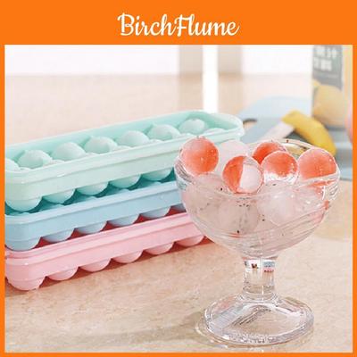 Creative Ice Cube Tray With Cover For Home Use And Party Drinks
