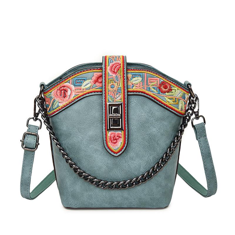 Retro Ethnic Style Embroidered Women's Shoulder Bags Soft PU Casual Ladies Messenger Bags Commuter Texture Women's Crossbody Bag for Mother's Day Gift