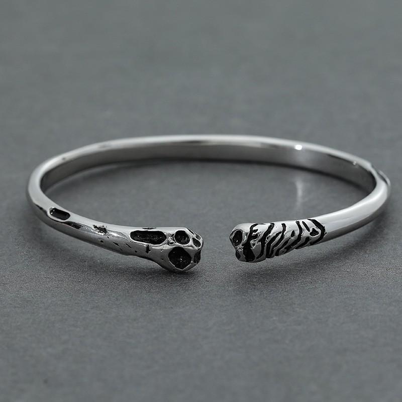 Vintage Bone Motif Cuff Bracelet Men Women Retro Punk Streetwear Jewelry Silver-Plated Copper Copper Plated Silver