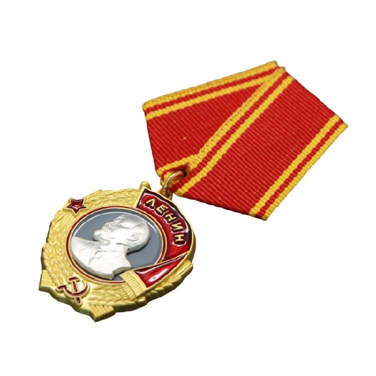 

Привлекательные Почетные Медали СССР Ленина Сплав Военный Стиль Украшение Исторический Коллекционный Предмет Реквизит для Ролевых Игр 1