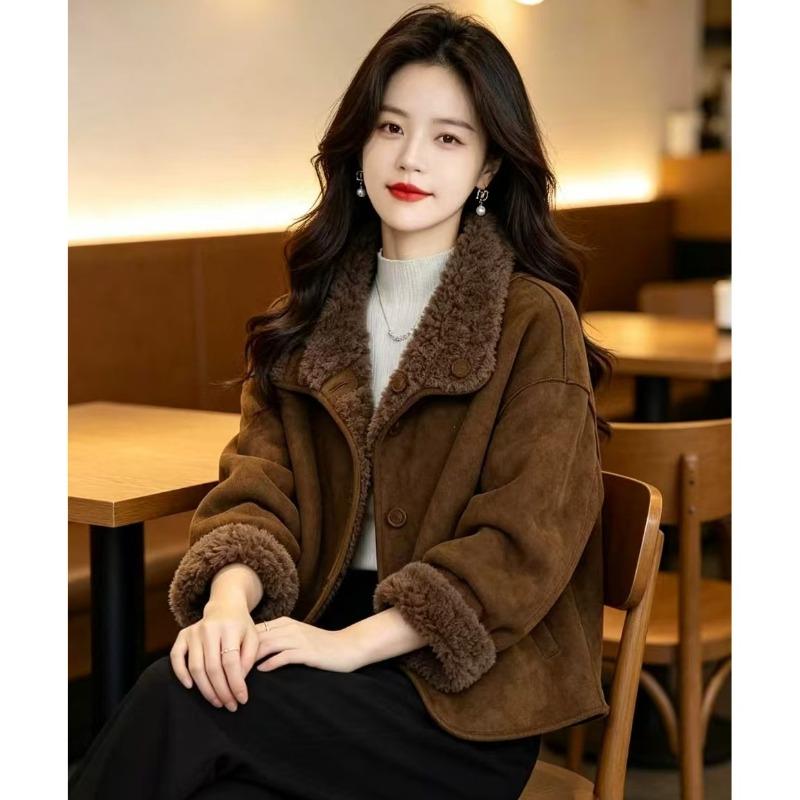 Autumn and Winter Double-sided Lamb Fur Integrated Coat Women's Short Fashion Warm Coat