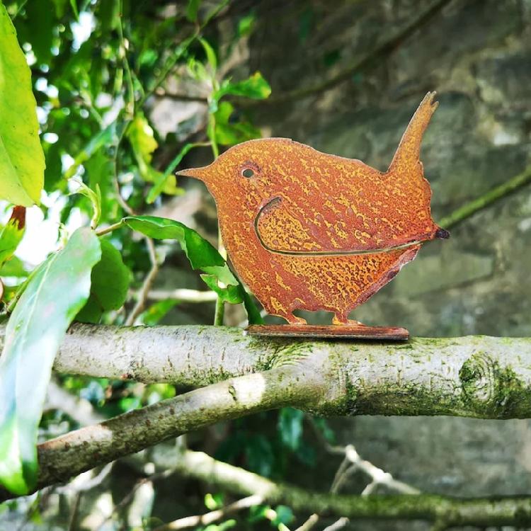 Aged Iron Bird Yard Sculpture Outdoor Decoration Distressed Metal Bird Garden Statue Antique Look Decorative Sculpture