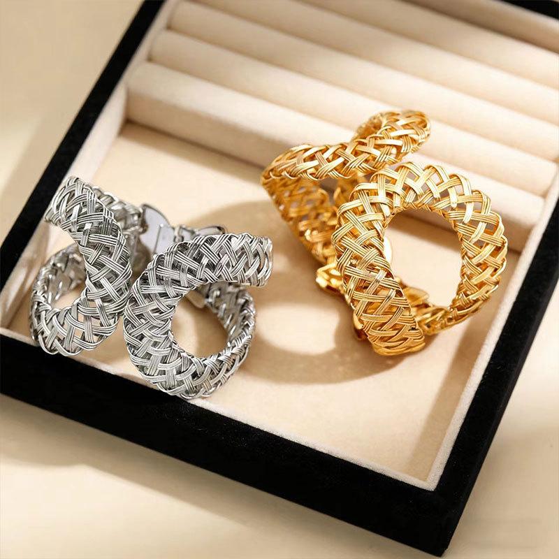 Geometric Metal Pattern Open Bracelet Curved Wire Winding Hollow Bracelet Fashion Creative Jewelry