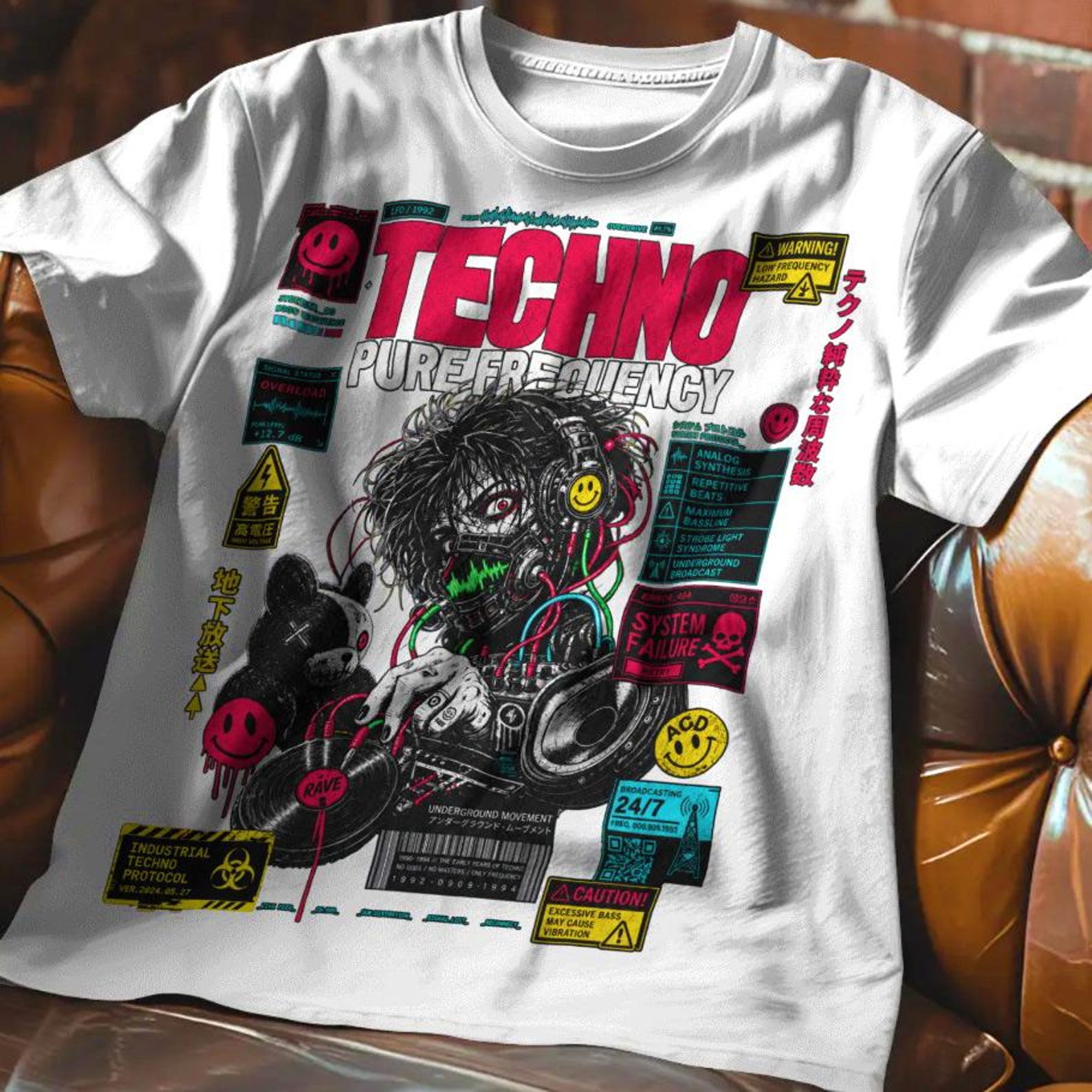Dark Techno DJ T-Shirt with Gas Mask and Industrial Rave Graphic Tee. S