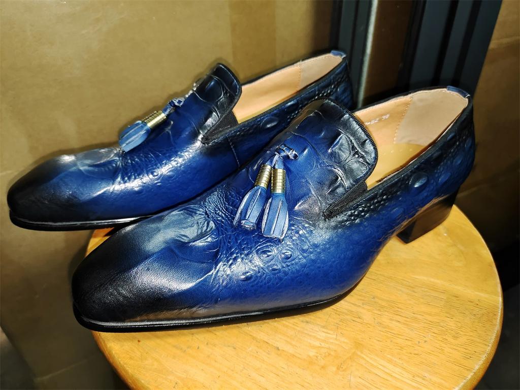 Fashion Men's Genuine Leather Tassel Loafers Black Formal Slip-On Dress Shoes Wedding Men's Footwear 2025 Style