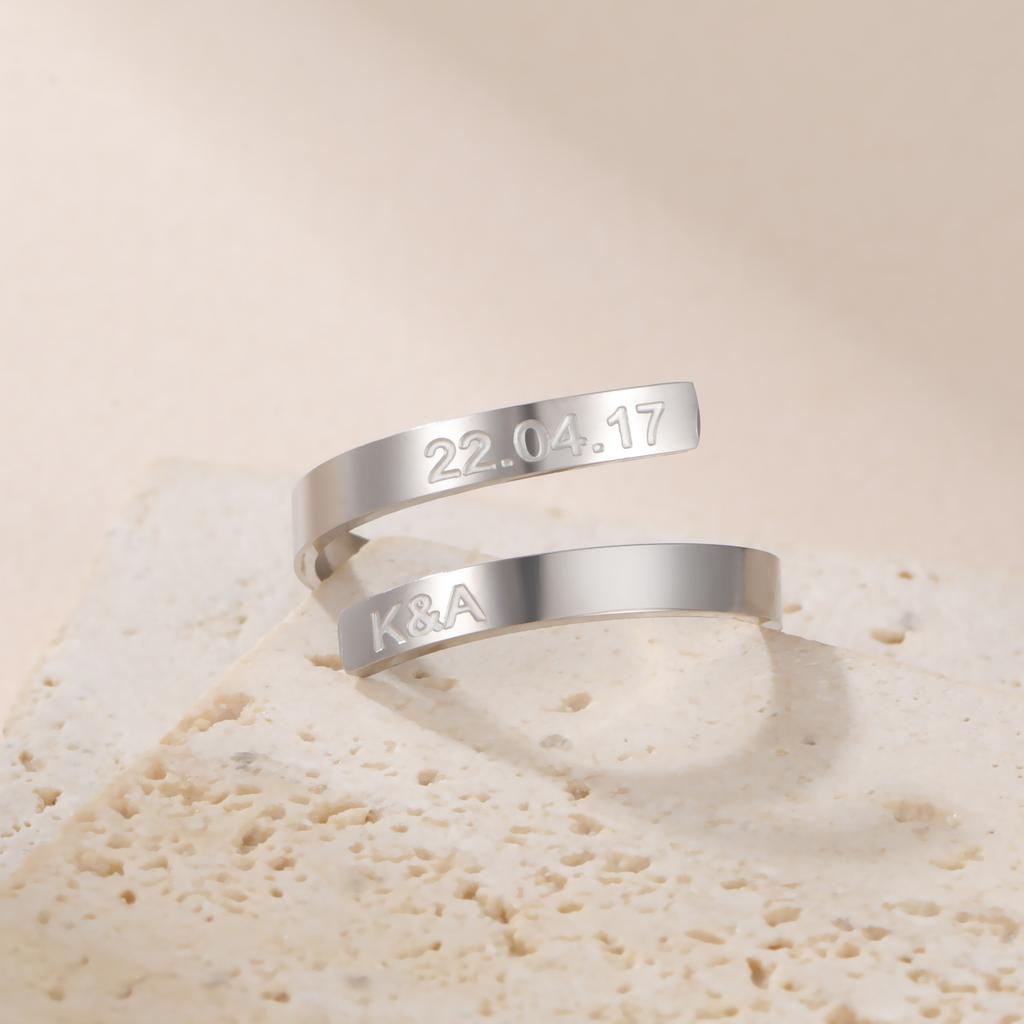 Cazador Customized Name Date Stainless Steel Rings for Women Men Personalized Geometric Dating Rings Wedding Jewelry 2026 Trendy