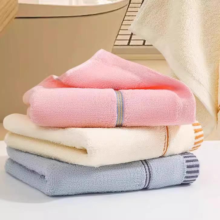 

New Arrival: Soft Unisex Pure Cotton Towel for Face Washing, Highly Absorbent 34x74cm