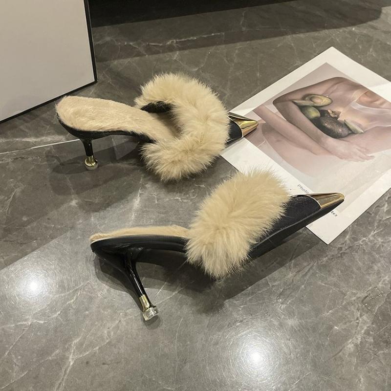 Fashion Fashion Temperament Woman Shoes 2025 Winter New Pointed Heels Simple Versatile Women's Slippers Anti Slip Women Heels Slippers