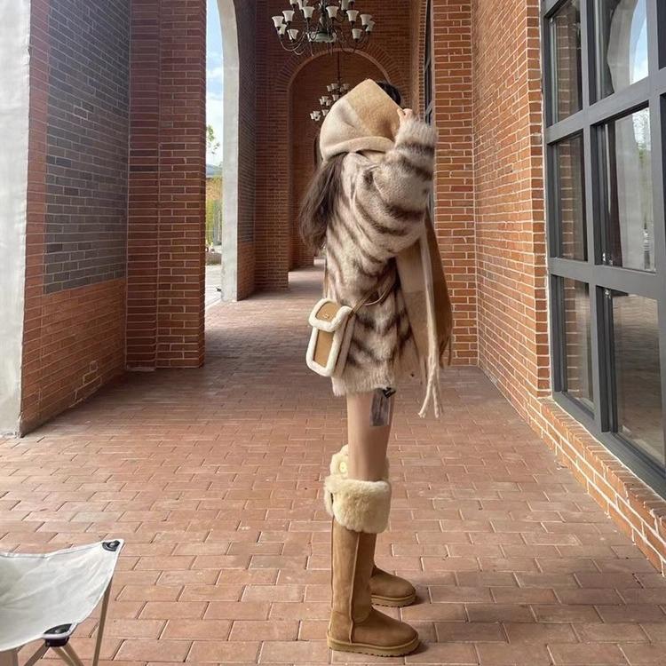 Long snow boots women's 2025 new thick-soled but knee long boots winter velvet thickened high thermal cotton shoes