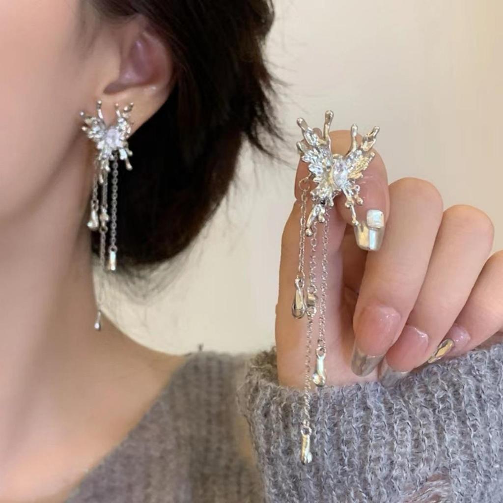Elegant Long Tassel Pearl Earrings – High-End Women's Fashion Ear Cuffs with Sweet, Individual Style