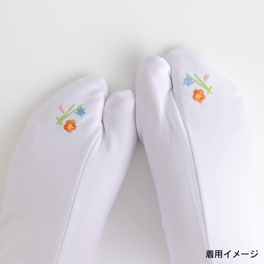 KYOETSU Embroidered Tabi Socks with Japanese Pattern and Tabi Covers Women's Non-Slip (Sizes 13-14cm, A. Fukiyose)