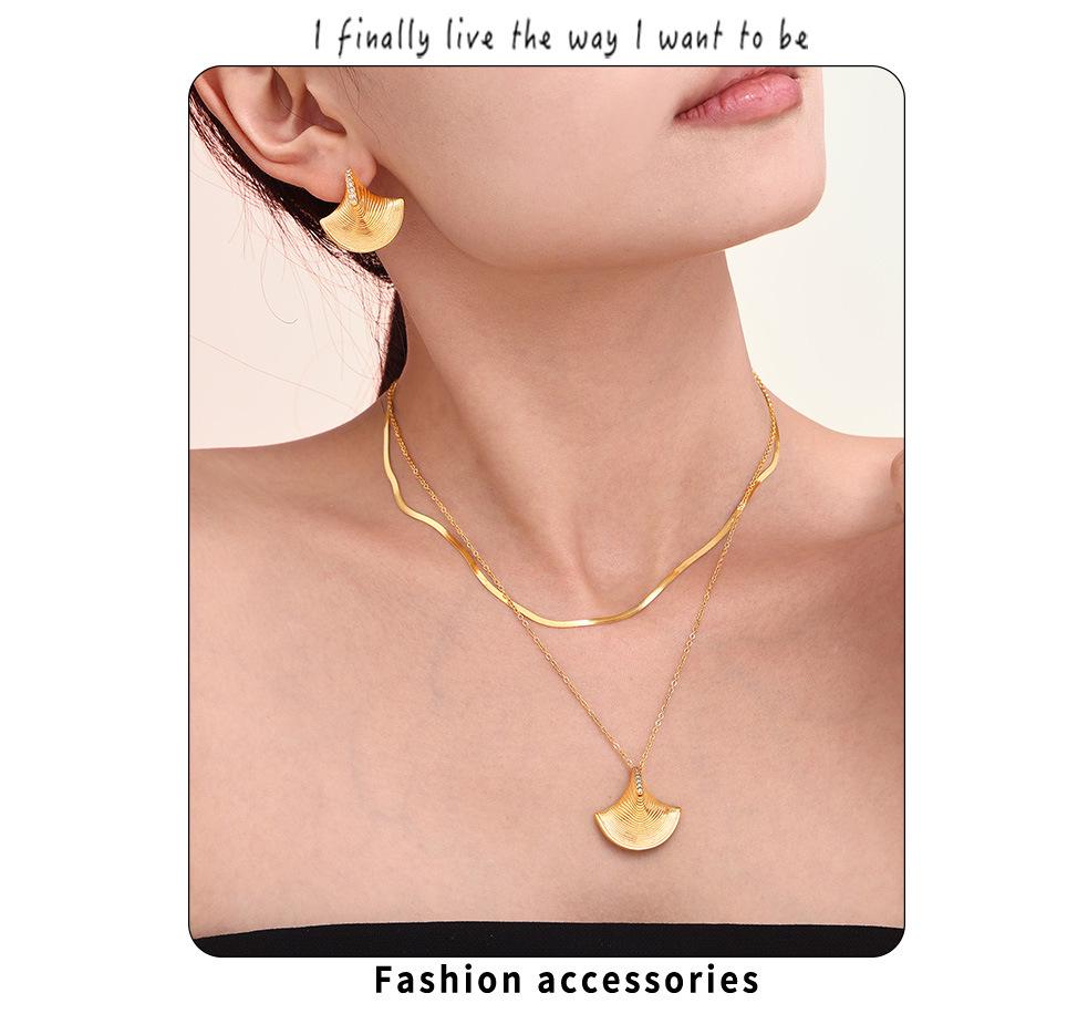 French Ocean Series Zircon Shell Pendant Necklace & Earrings Set