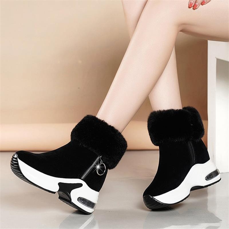 Inner Height-increasing Snow Boots Women's Cotton Shoes 2025 Winter New Casual Mother Cotton Boots Thick-soled Versatile Velvet Warm Boots