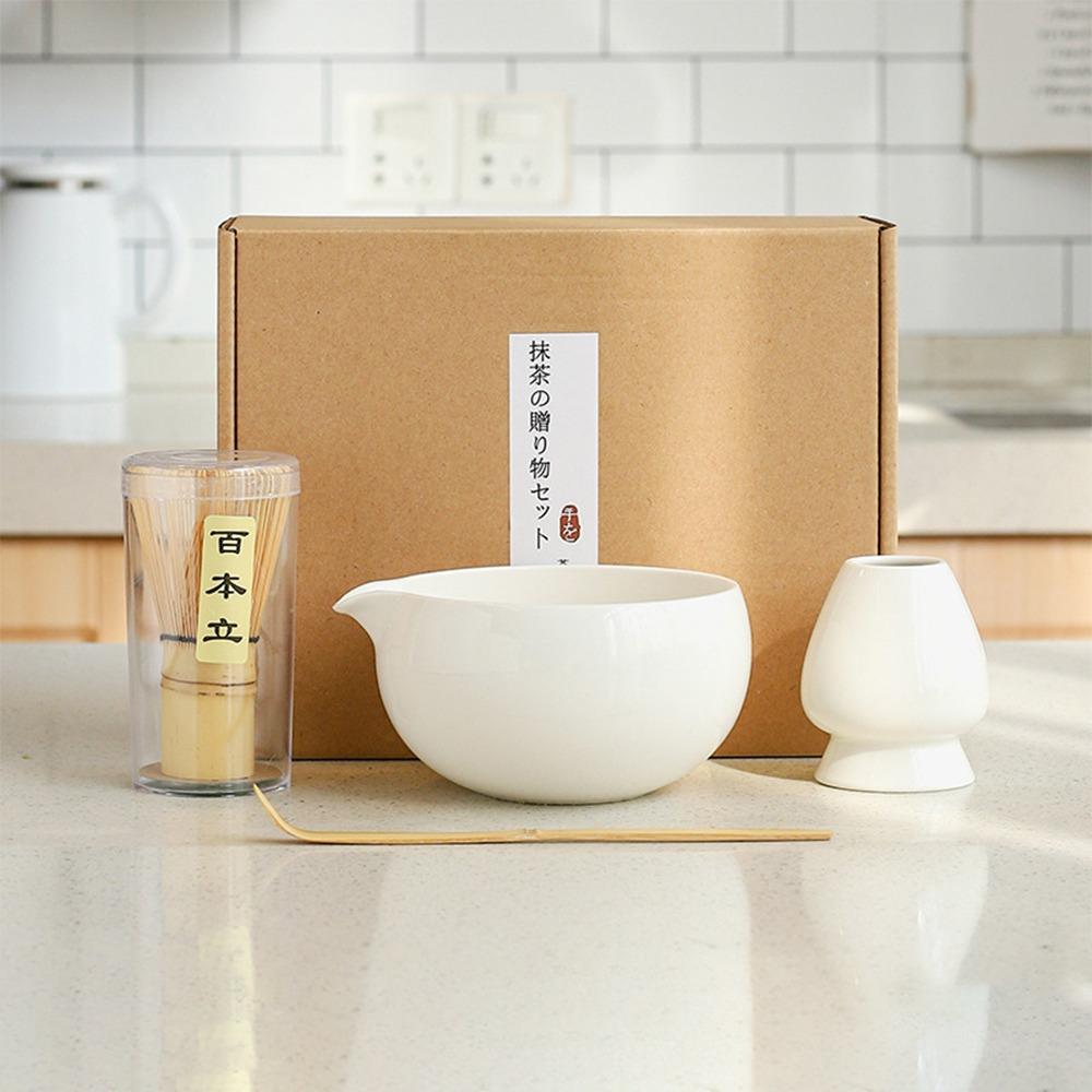 

4PCS Traditional Bamboo Ceramic Japanese Matcha Tea Set Reusable Food Grade Matcha Stirring Brush Safe Japanese Chasen білий