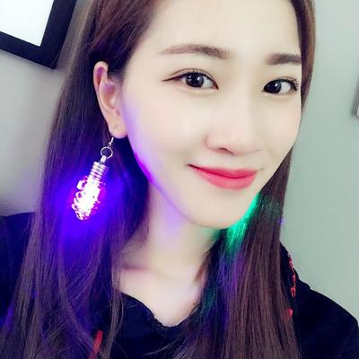 1 Paar Mode Frauen leuchten Ohrring LED blinkende Glühbirne Ohrbügel baumeln Schmuck
