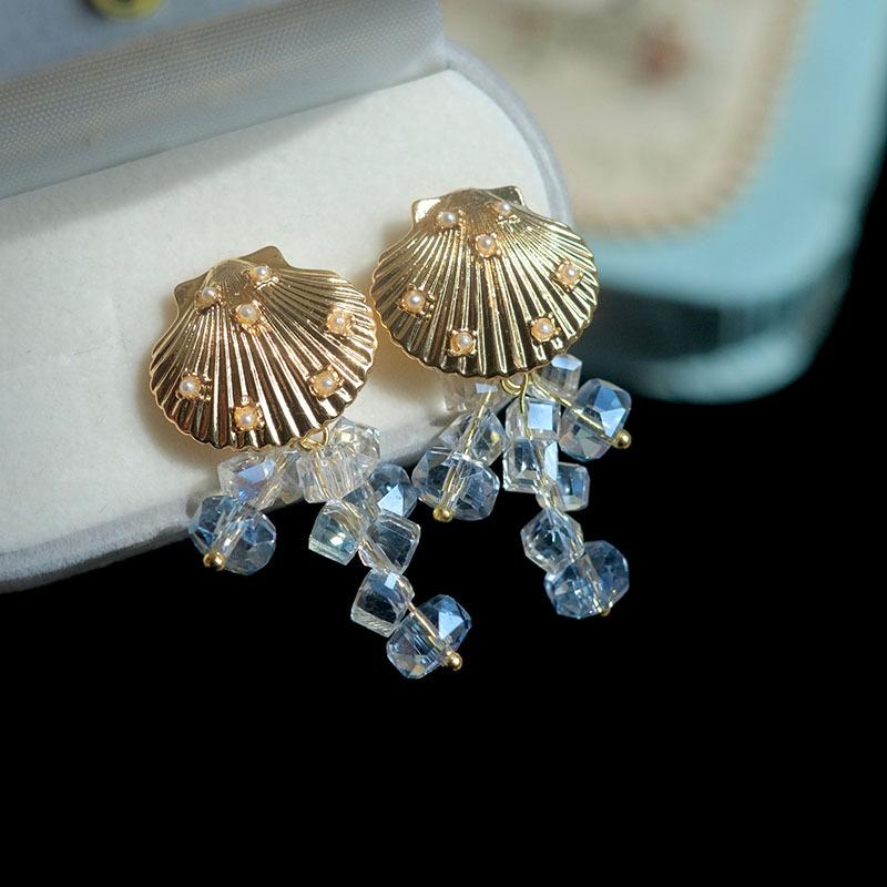 Pearl Fringed Earrings Temperament Light Luxury High-end Stud Earrings Niche Fashion Versatile Personality Earrings Women