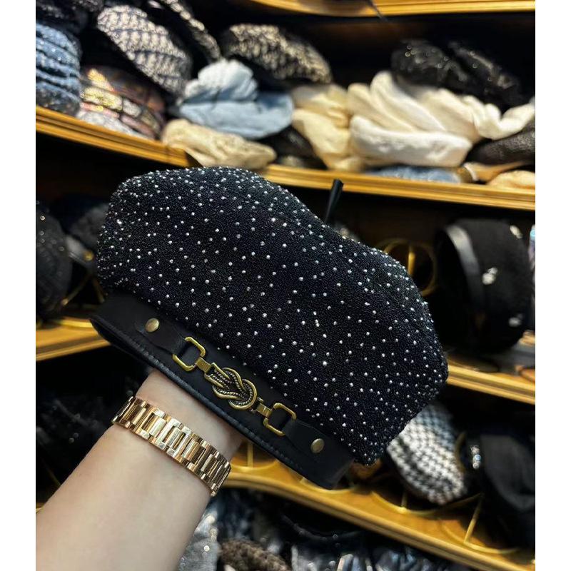 

Сетчатый красный маленький ароматный ветер стразы берет женский корейский вариант моды ручной работы высокого качества темпераментный художник шляпа