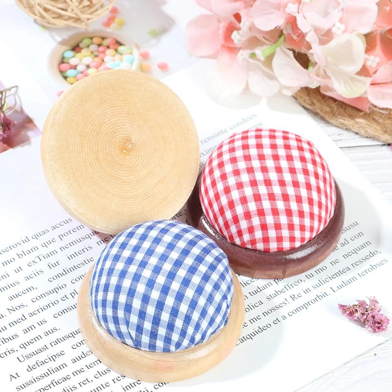 1Pc Ball Shaped DIY Craft Needle Pin Cushion Holder with Wood Bottom Sewing Pin Cushion Home Sewing Tools Accessory