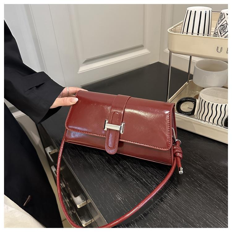 French Chic Faux Leather Baguette Bag Trendy Shoulder Armpit Crossbody Purse