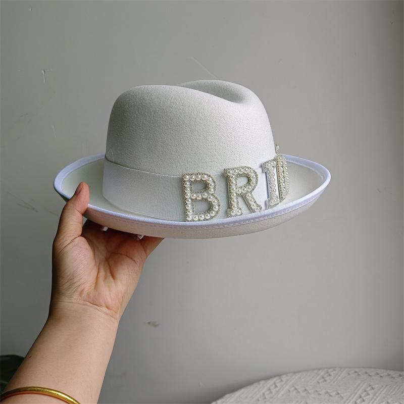 Bridal Malan Flower Style Cowboy Hat All Kinds of Hats for All Seasons Summer Beach Hat Elegant Cowboy Hat Pearl Accessories