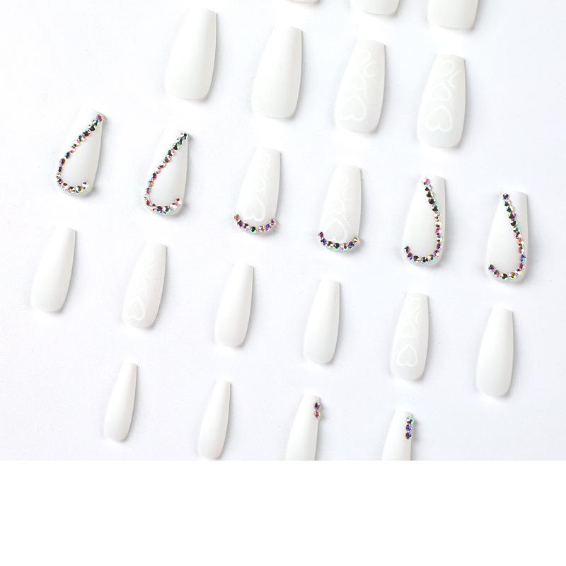 24 buc./set Unghii rapide, inimă mată albă cu diamante, autocolant pentru unghii false, purtabil, rezistent la apă, manichiură, unghii finisate