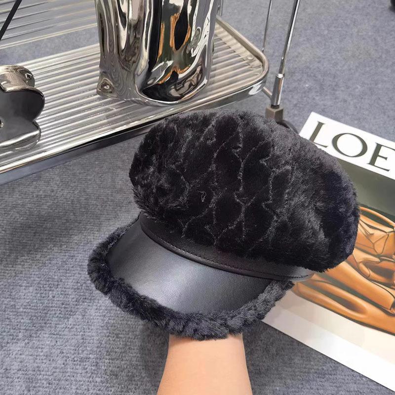 1pc Women Fleece Octagonal Beret Hat,leisure Warmth Versatile Solid Color Skull Cap,Suitable for Holiday Tralve and Daily Wear