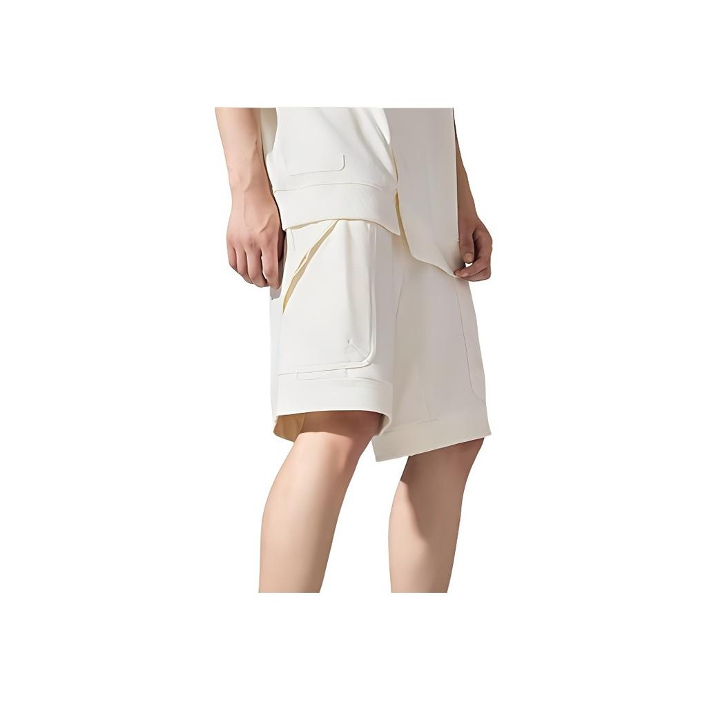 Li Ning X Jackie Chan Collaboration Sports Lifestyle Series Solid Color Lace-Up Straight Leg Loose Shorts Men Shorts Off-White AKSSA71-2