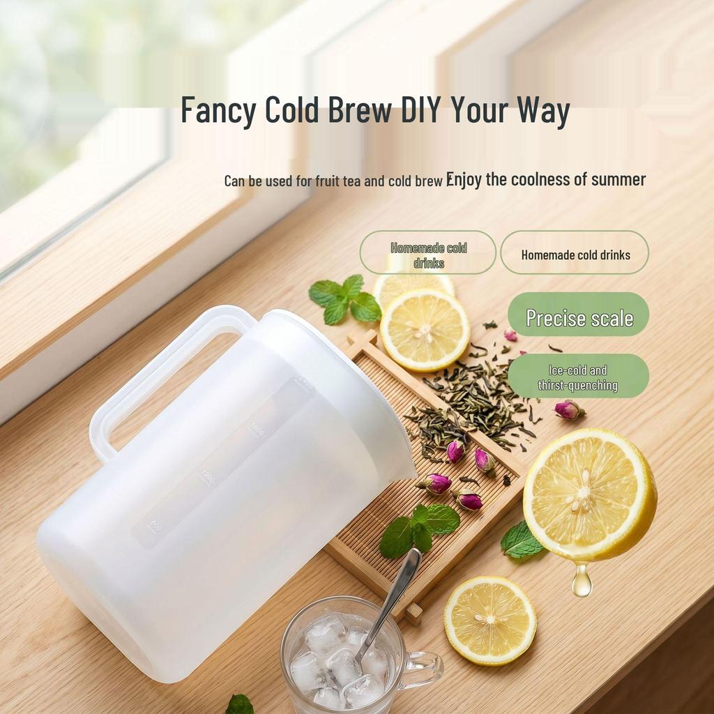 Plastic Food Grade Cold Water Kettle: High-Capacity, Heat-Resistant Tea Brewing Bucket with Scale