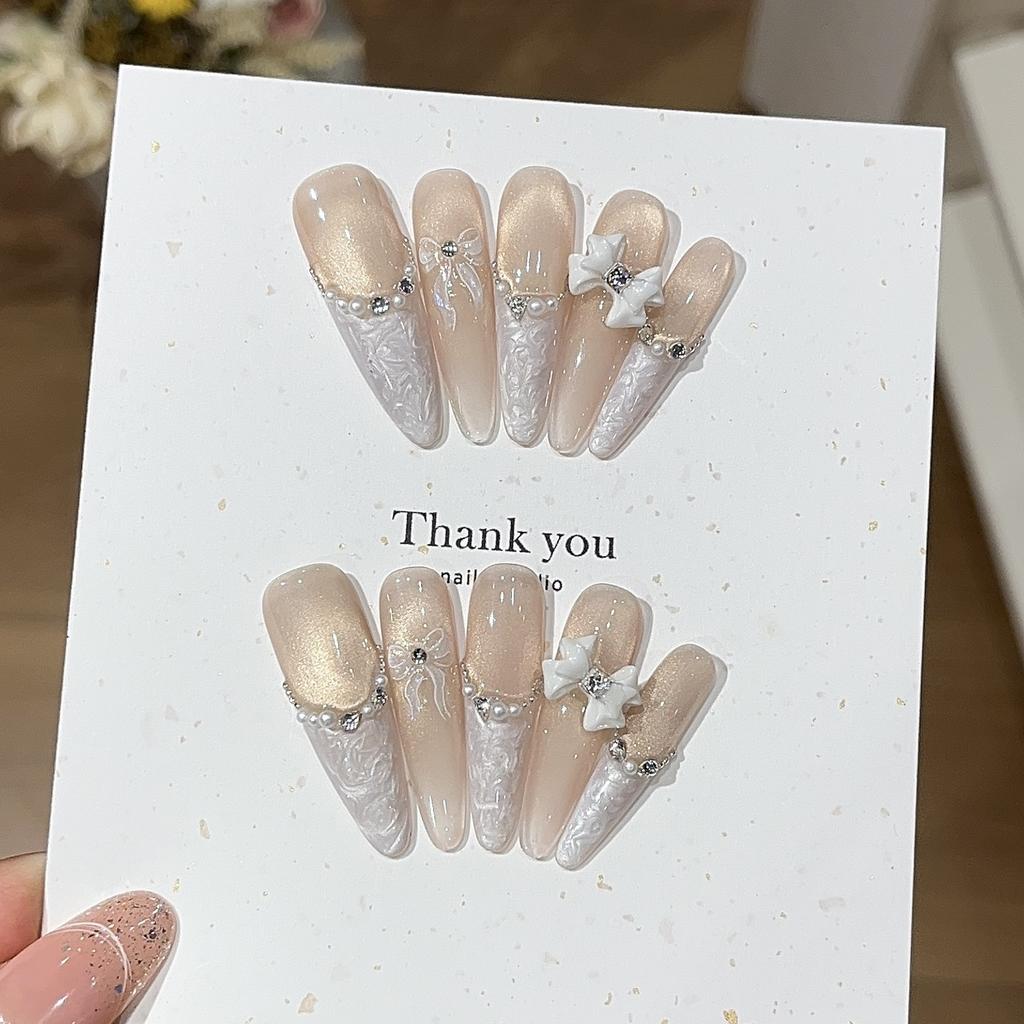 The Daughter White Moonlight Ins Pure Desire Wind Flashes Cat Eyes Bow Broken Diamond Pearl Pattern Wear Armor