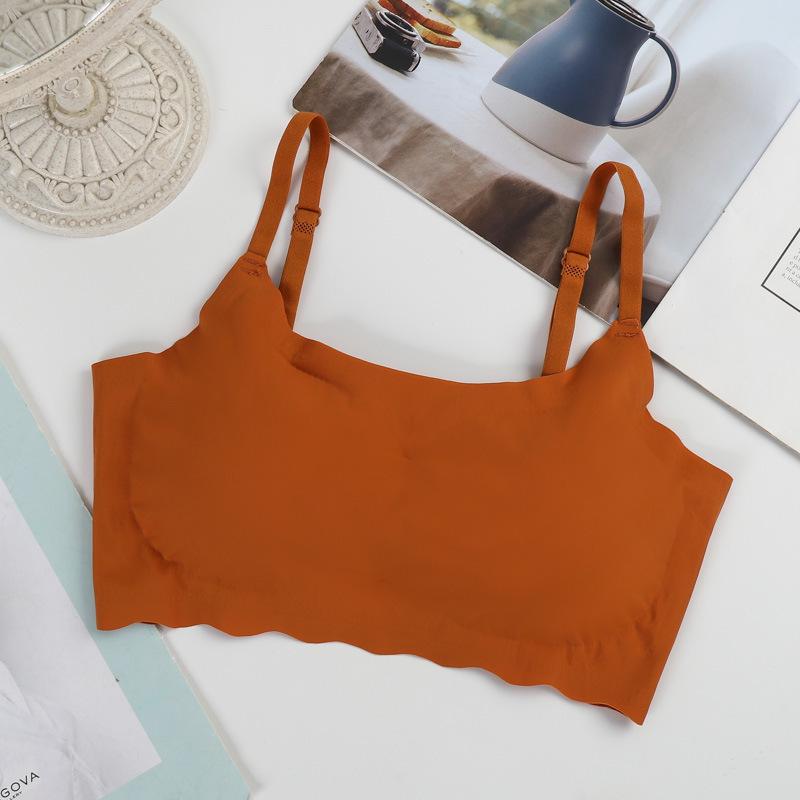 Comfortable Seamless Wireless Plus Size Yoga & Sleep Bra for Women - Beautiful Back Design
