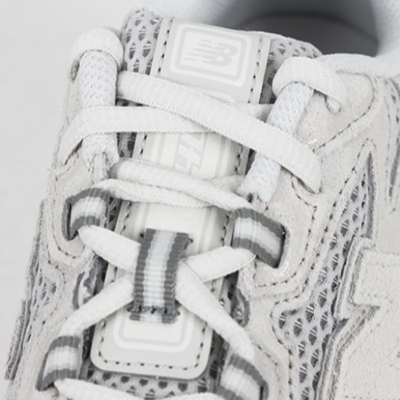 New Balance 740v2 Gray Reflection