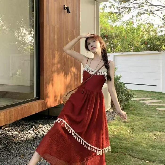 Summer New Red Fringed Suspender Dress for Women with Waist and Thin Seaside Vacation Style Travel Photo Dress