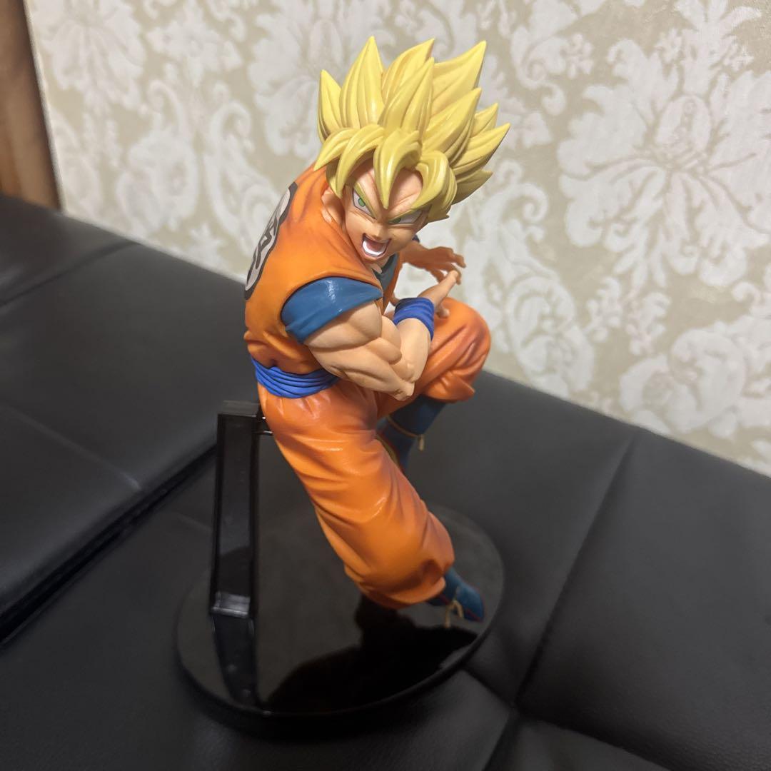 

[USED] Son Goku Action Pose Figure