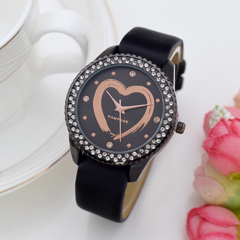 

Эксклюзивные кварцевые студенческие часы с бриллиантами: Стильный и элегантный дизайн чёрный