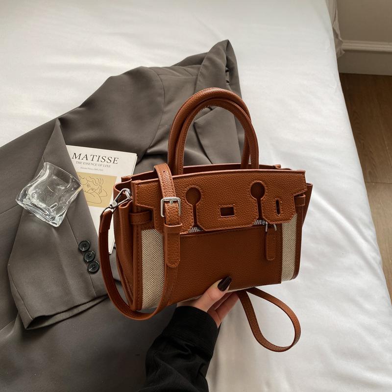 Retro Patchwork Handtasche mit großem Fassungsvermögen Eine modische und stilvolle Pendler-Umhängetasche für Damen