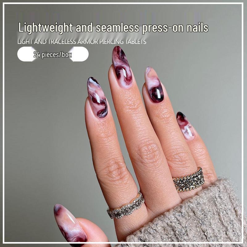 Ombre European and American Style Press-On Nail Art: 24 Removable Fingernail Patches