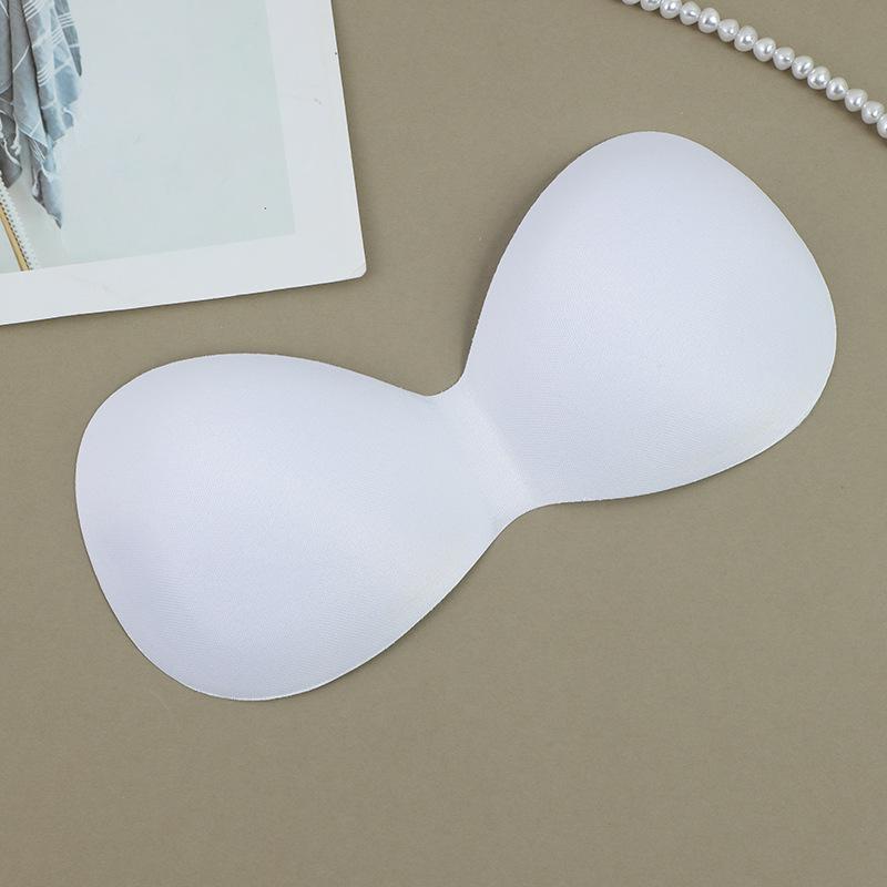 

Тонкий поддерживающий спортивный бюстгальтер с удобными вставками-камисольками из губки One Size белый