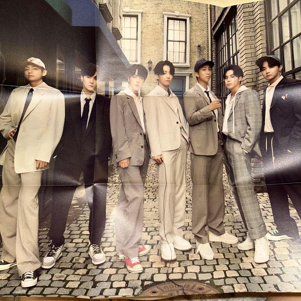 [USED] BTS BE Album First Press Limited Edition Deluxe Edition