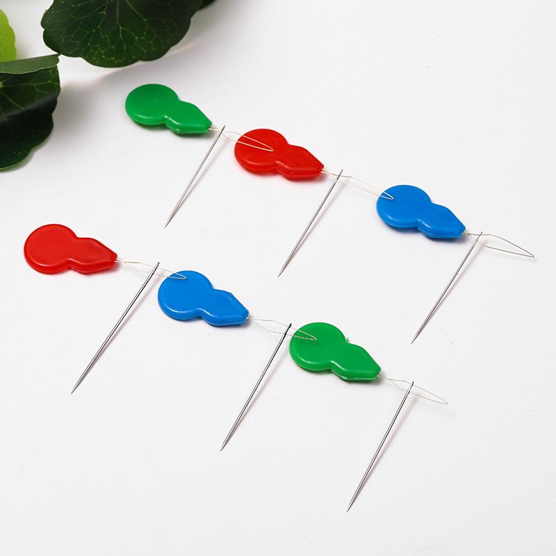 

Цветной пластиковый нитковдеватель в форме тыквы для вышивания крестом (Большой размер)