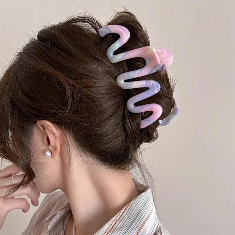 New Korean Gradient Hair Claw Clip for Women Large Thick Hair Shark Clip Hairpin Barrettes Fashion Girl Hair Accessories