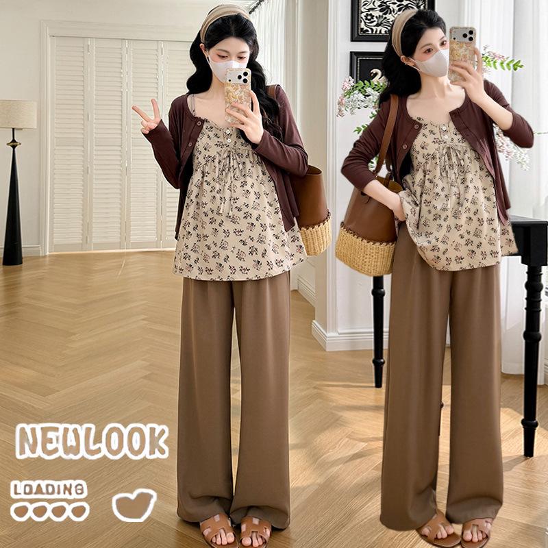 

Spring Floral Maternity Three-Piece Set: Camisole, Cardigan, and Wide-Leg Pants. M