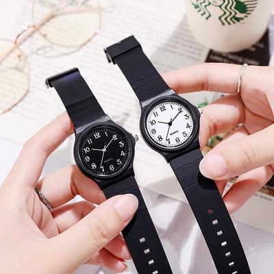 Orologi al Quarzo Pronti per l'Esame per Studenti delle Scuole Primarie e Medie – Design Analogico