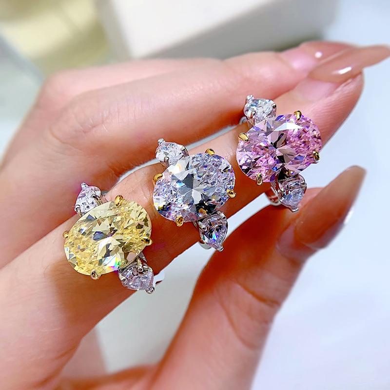 S925 Silver Oval Diamond Ring - Four-Prong Sparkly Fashion Jewelry