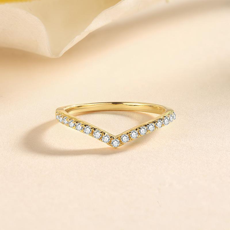 S925 Silver V-Shaped Moissanite Half-Eternity Stackable Ring for Women